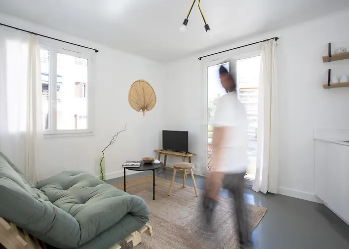 Centre D\'Antibes - 2 Chambres Avec Parking