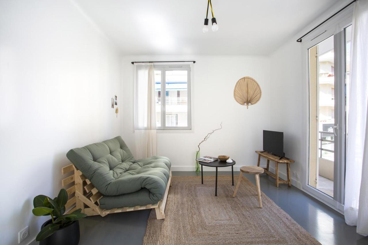 Appartamento Centre D'antibes - 2 Chambres Avec Parking *